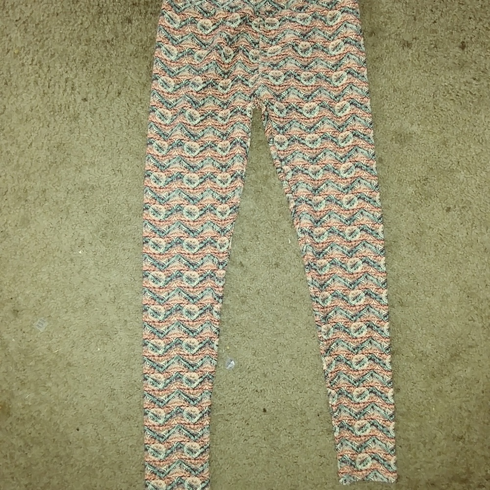 LulaRoe colorful leggings